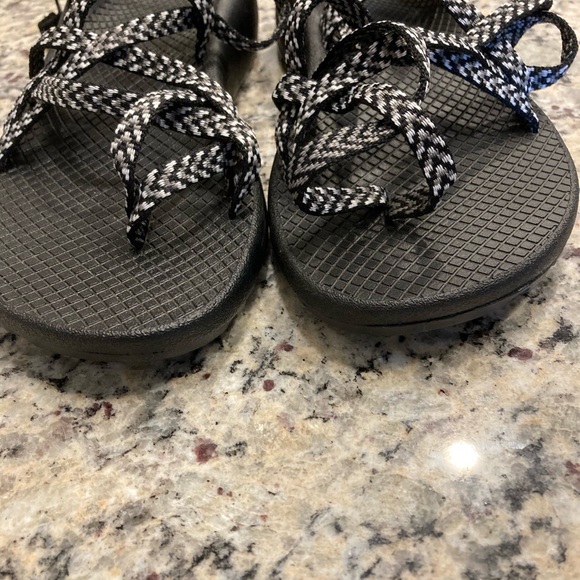 NWOT Chaco Sandals - Picture 5 of 8